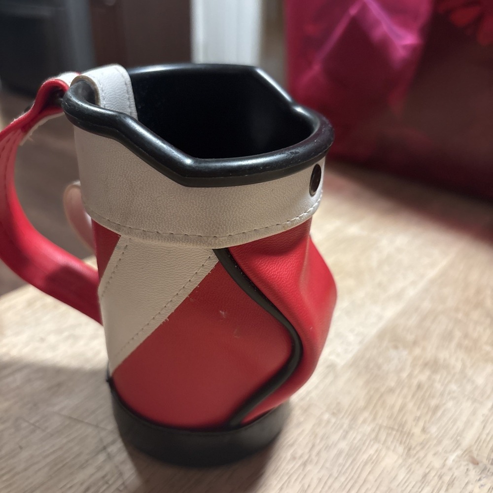 Frankfort Candy & Chocolate Co Golf Bag Soda Can Drink Pen Pencil Holder Red